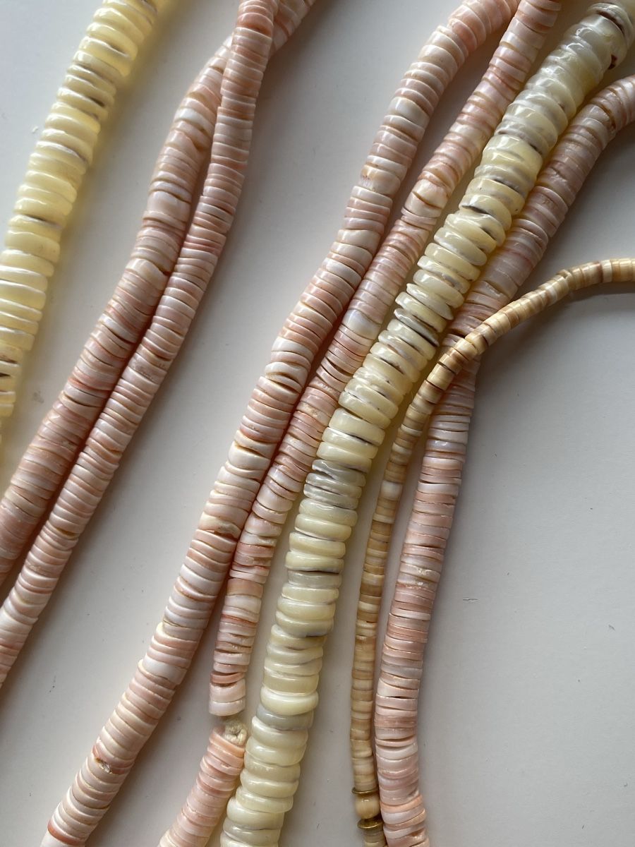 Catenine: Muscheln Halsketten – Usato da Givisiez venduto da dor_xb9k 2