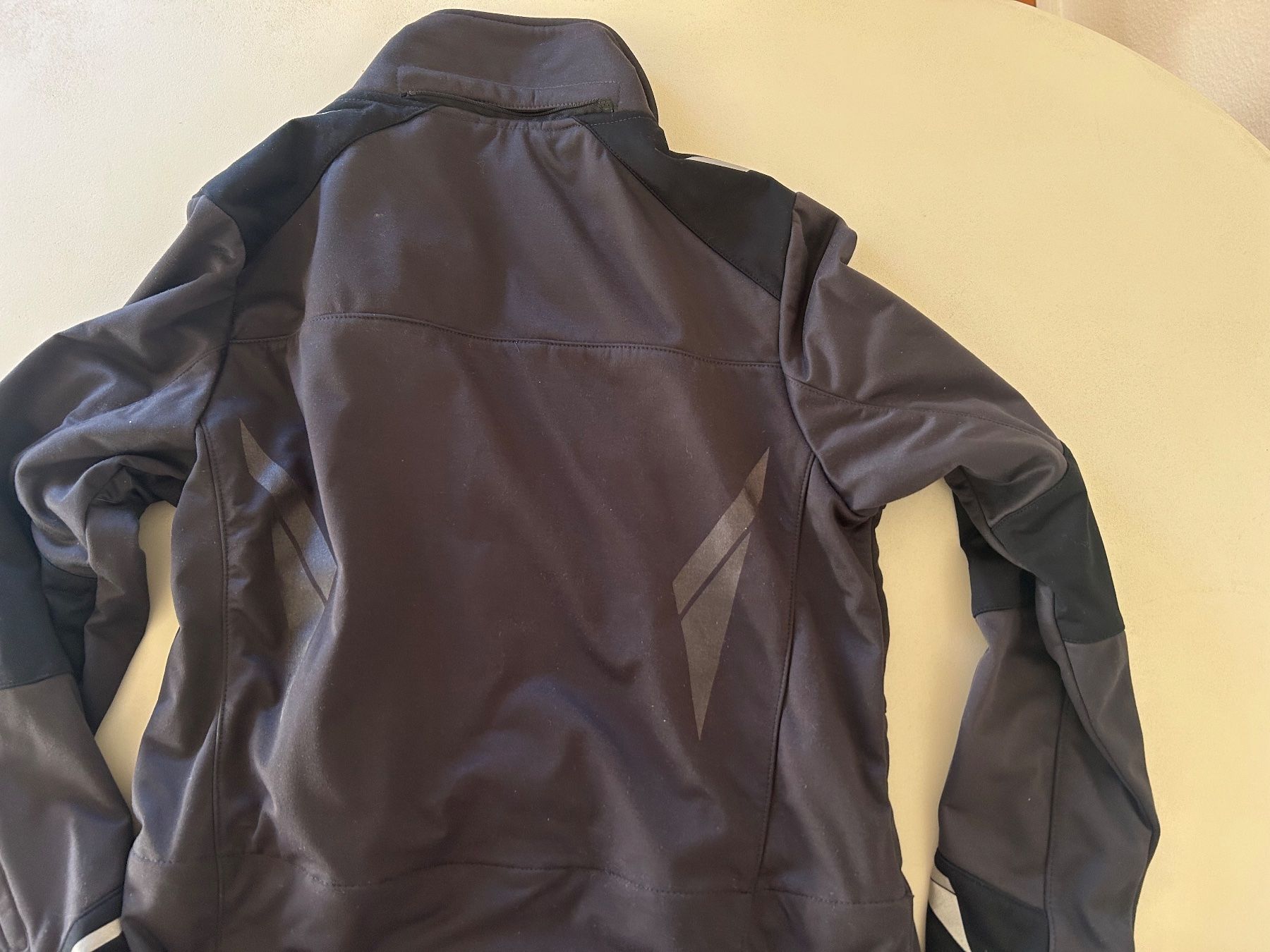Giacche: Crivit-Funktionsjacke 48/50 – Usato da Rorschacherberg venduto da Svebe 6