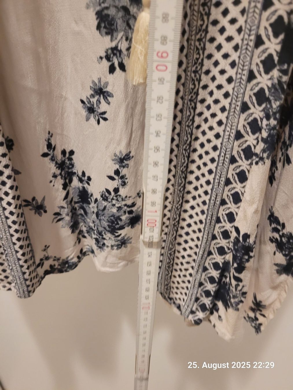 Arte internazionale: REWIEW, Sommer Kimono mit Blumenmuster, One Size – Usato da Bünzen venduto da Milly32 3