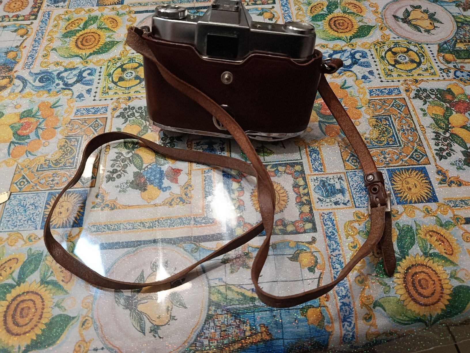 Kodak Fotocamera: Kodak Retina Reflex 3 – Difettoso da Riva San Vitale venduto da Stekri 6