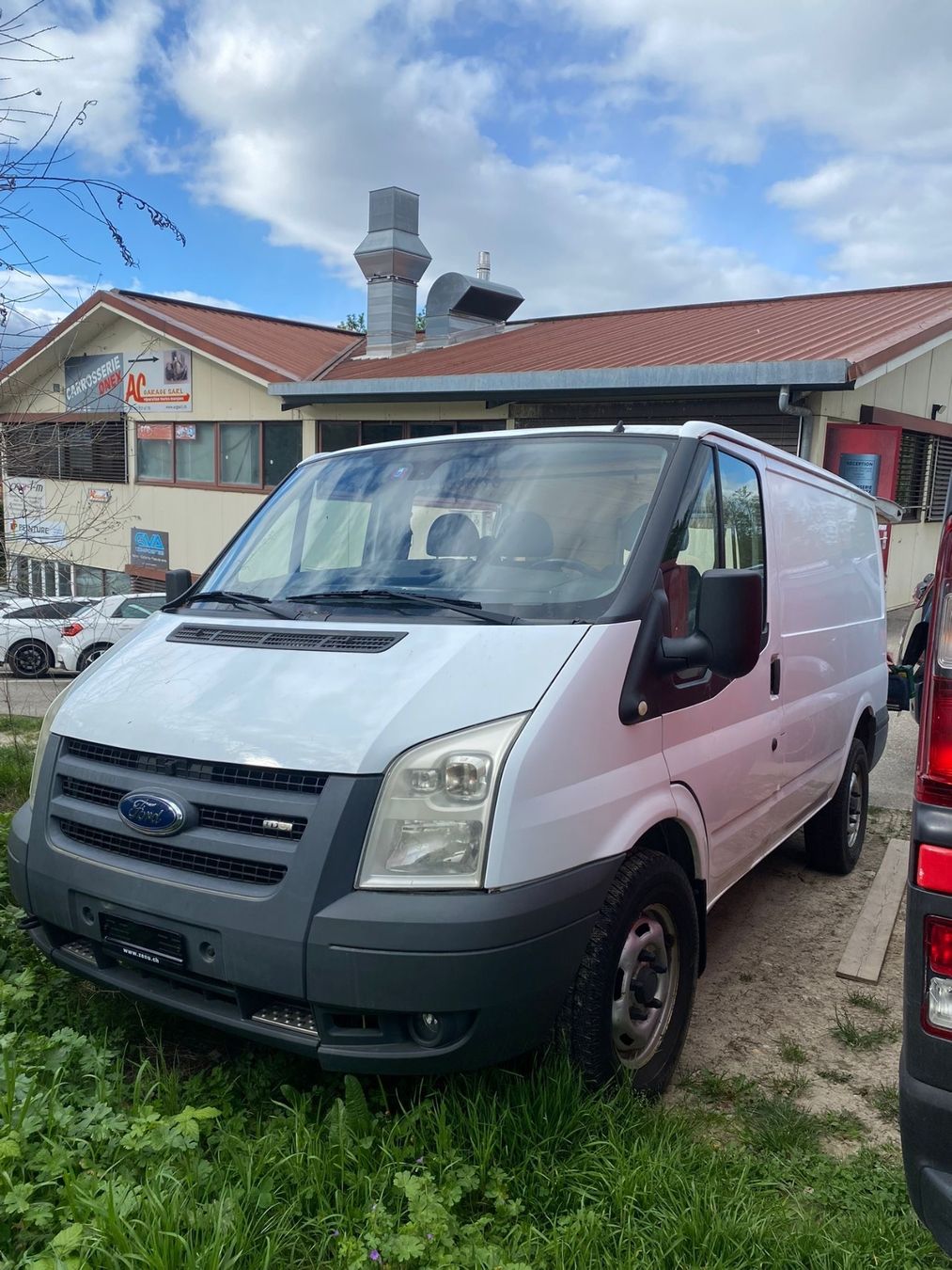 Ford Veicoli commerciali: Van aménagé Ford Transit 330S 4x4 – Usato da Versoix venduto da joa_j5cg