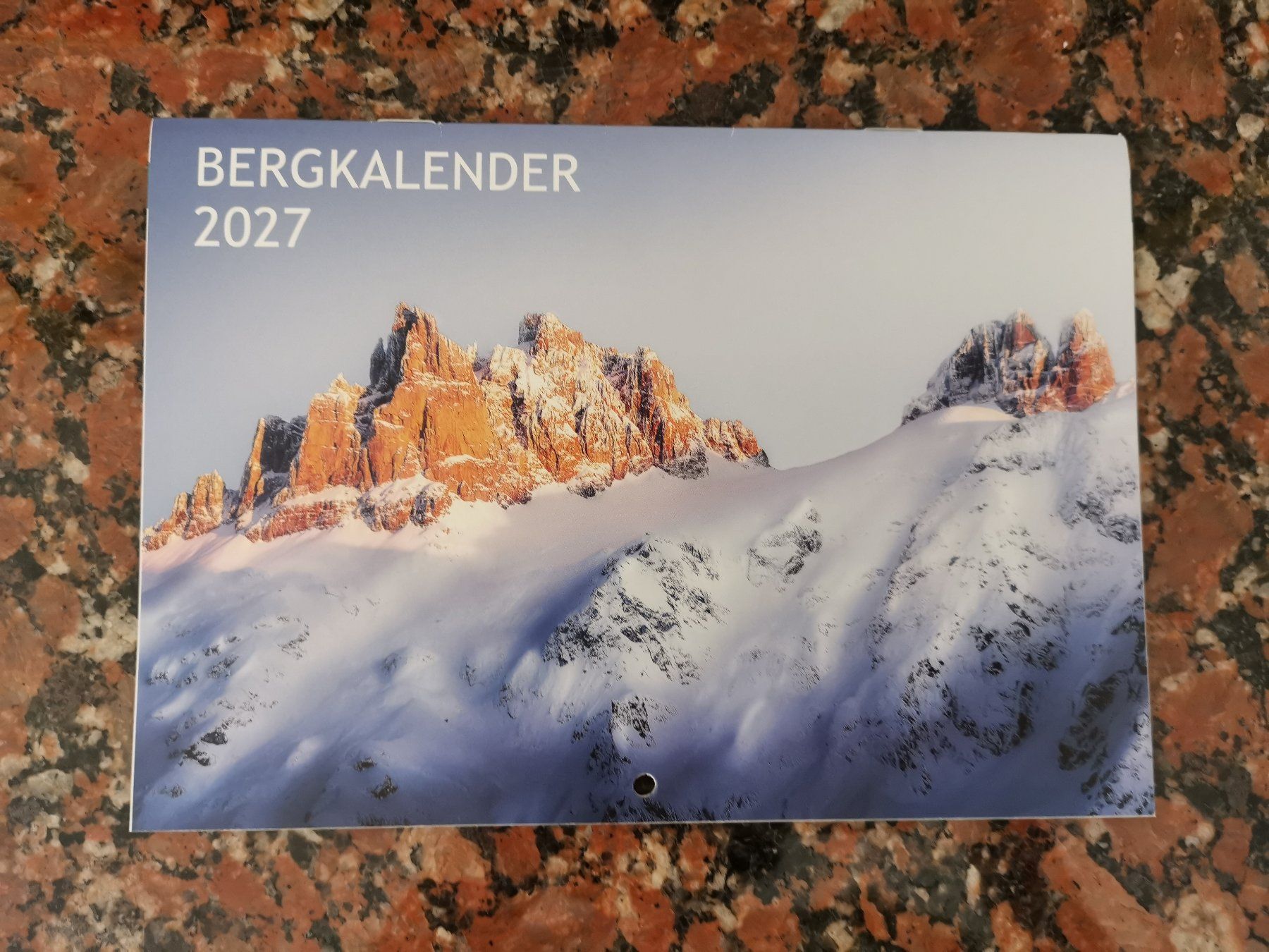 Calendriers: Bergkalender 2027 – Neuf (Voir description) à Dornach par Hei50