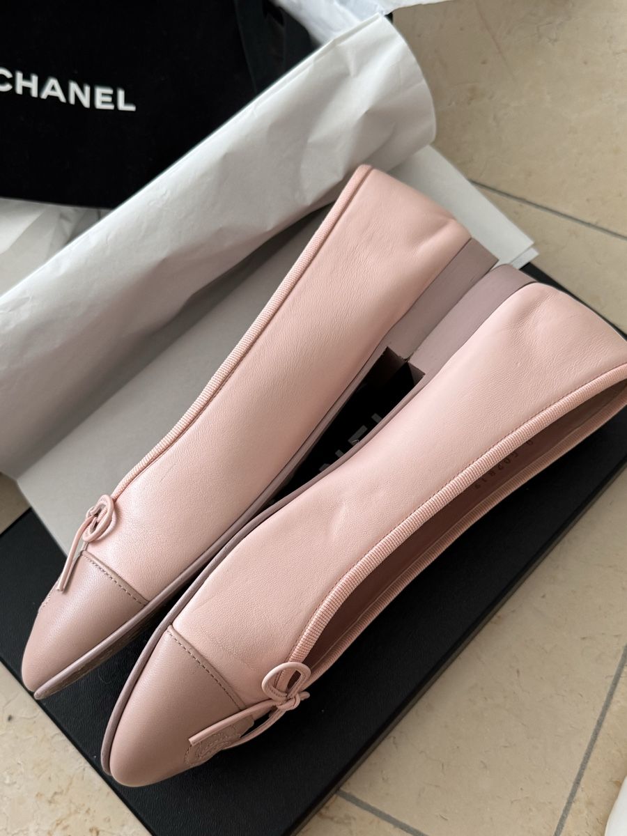 Chanel Scarpe da donna: Chanel Ballerina rosa Gr 39 Full Set – Usato da Wädenswil venduto da Isa_belle28 3
