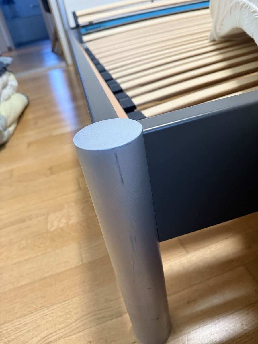 Betten: Bett 140x200 – Gebraucht aus Wigoltingen von jasi_02 2