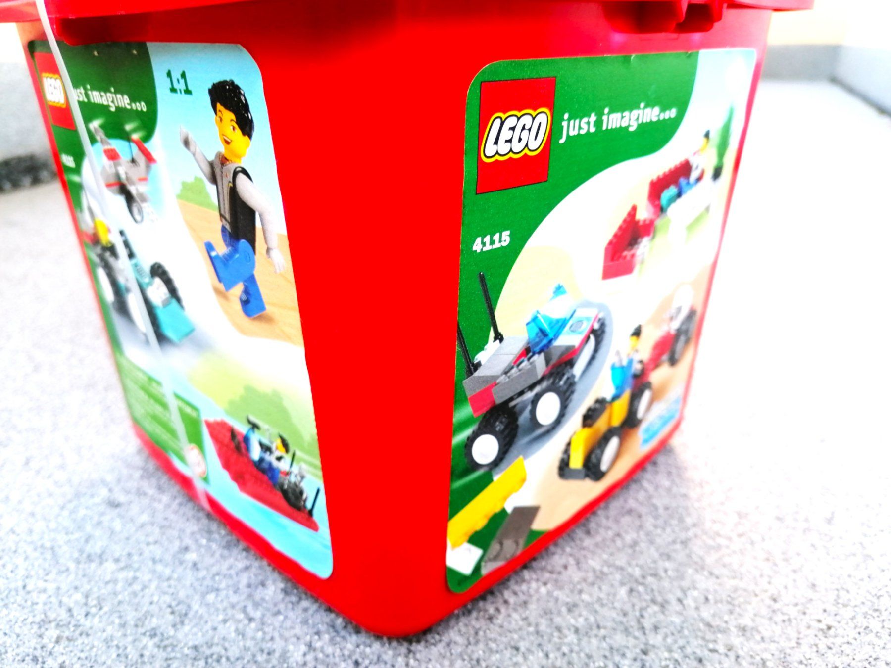 Lego Kit di costruzioni: LEGO Creator # 4115 U.S Bucket mit CHROME und TüRKIS Steinen – Nuovo e nell'imballaggio originale da LAUSANNE venduto da Ch0937 3