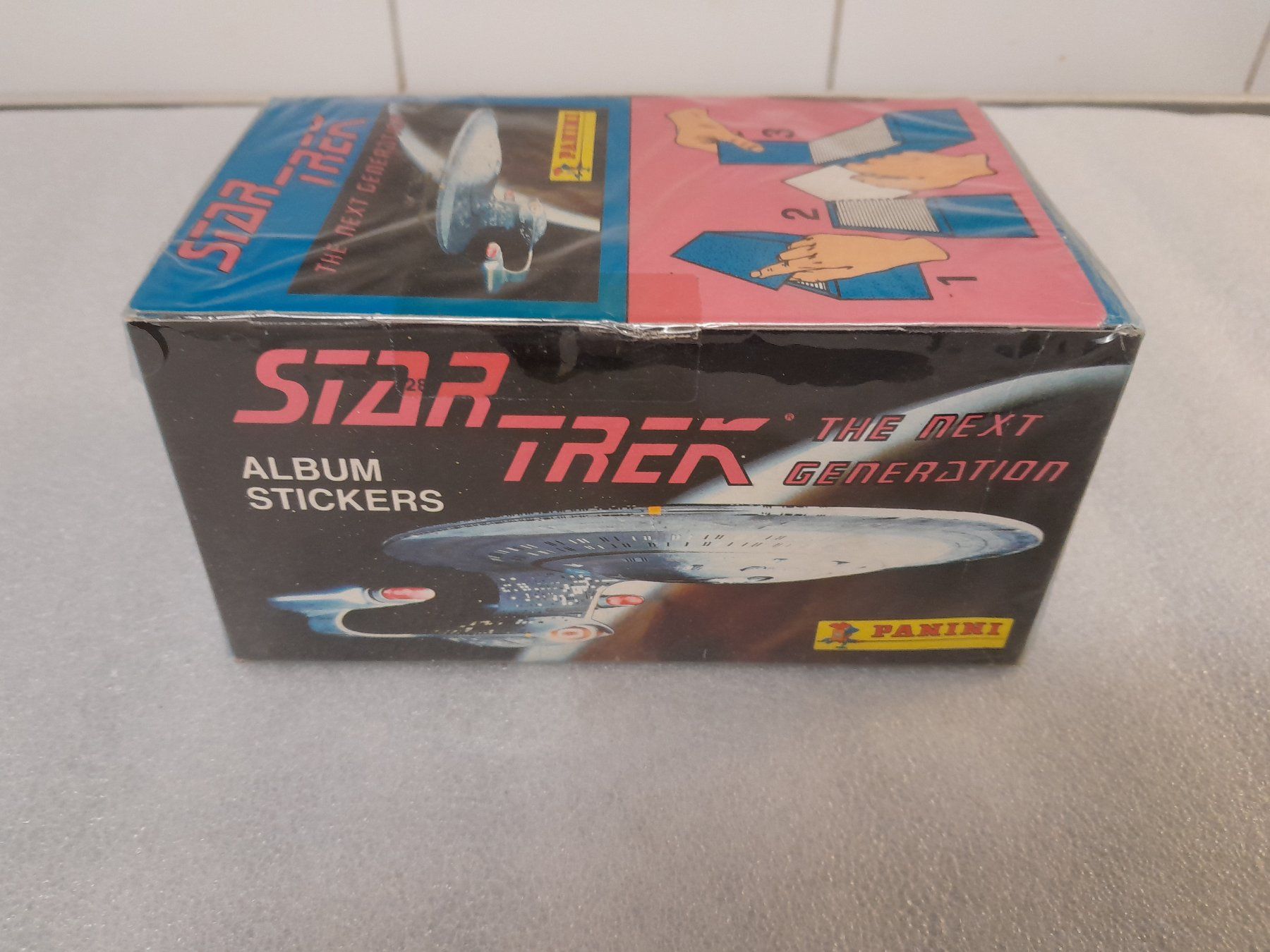 Panini Album: Panini Stark Trek The Next Generation Box! – Usato da Rüti ZH venduto da Alemanni