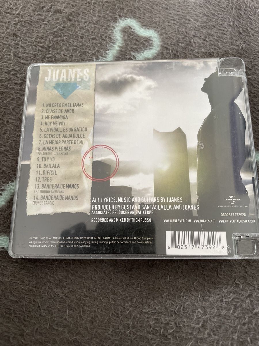 CD: CD Juanes La Vida Es Un Ratico – Usato da Unterkulm venduto da EmanuelG01 1