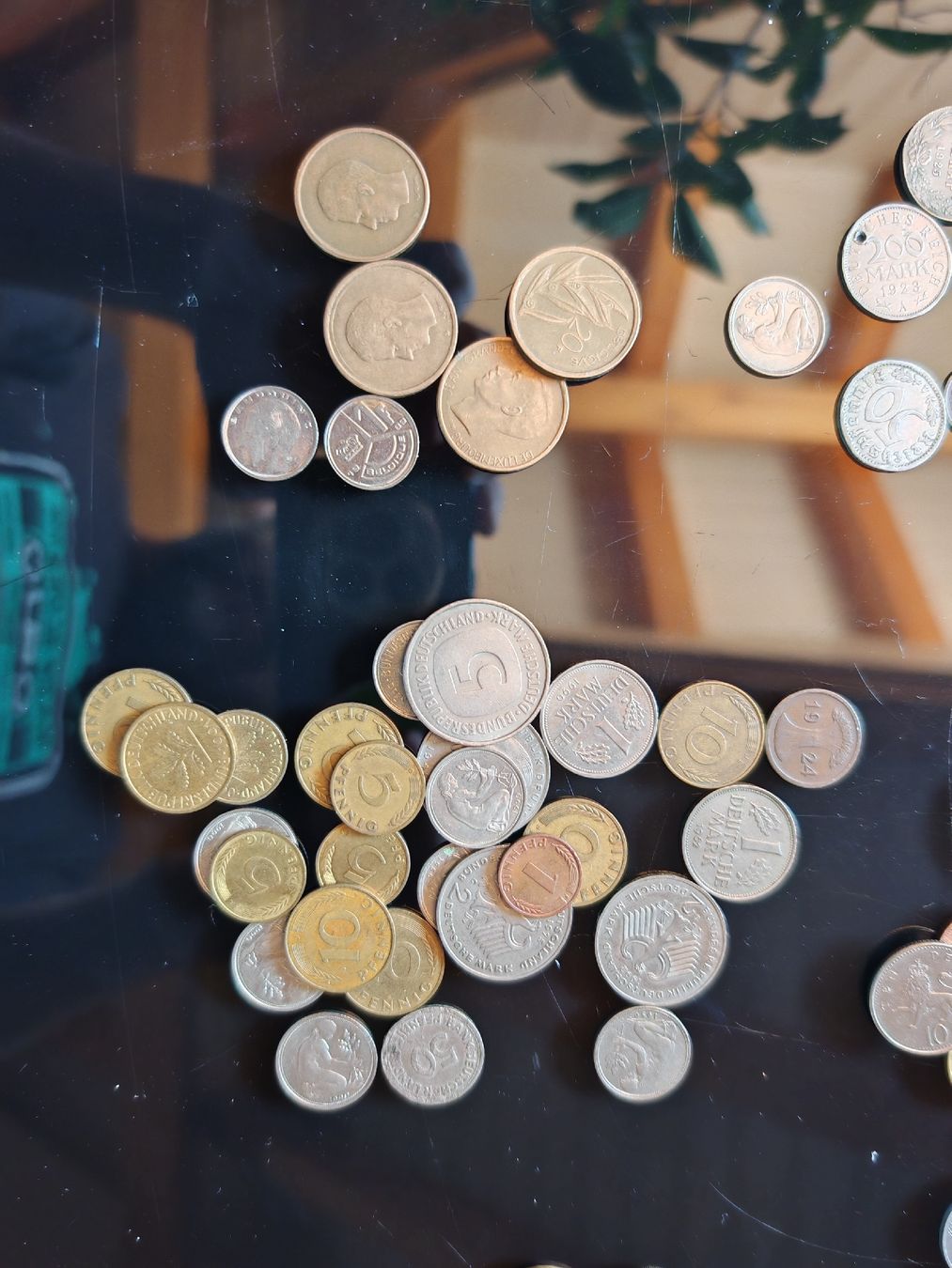 Toutes les monnaies: Collection de pièces tout pays - Dès 30.- – D'occasion à Bex par sni_q7lh 2