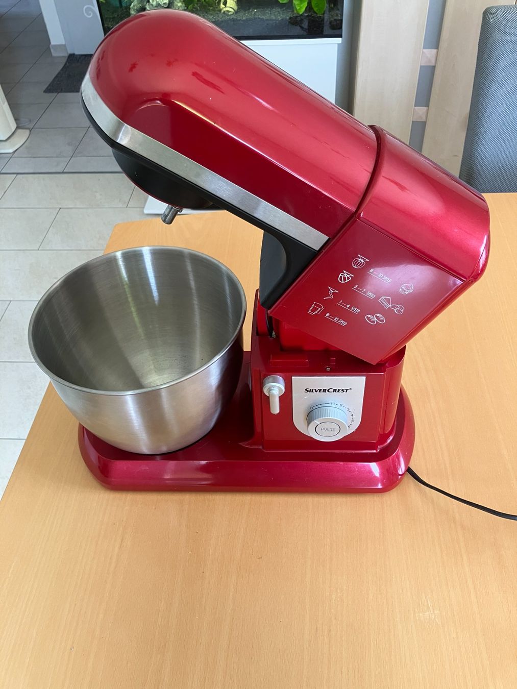 SilverCrest Elettrodomestici da cucina: Silvercrest  Küchenmaschine SKMP 1300 B3 – Usato da Triengen venduto da momeworker83