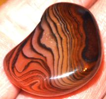 Deko Heilstein L-7221 – Sardonyx Achat – 9.65 Gramm