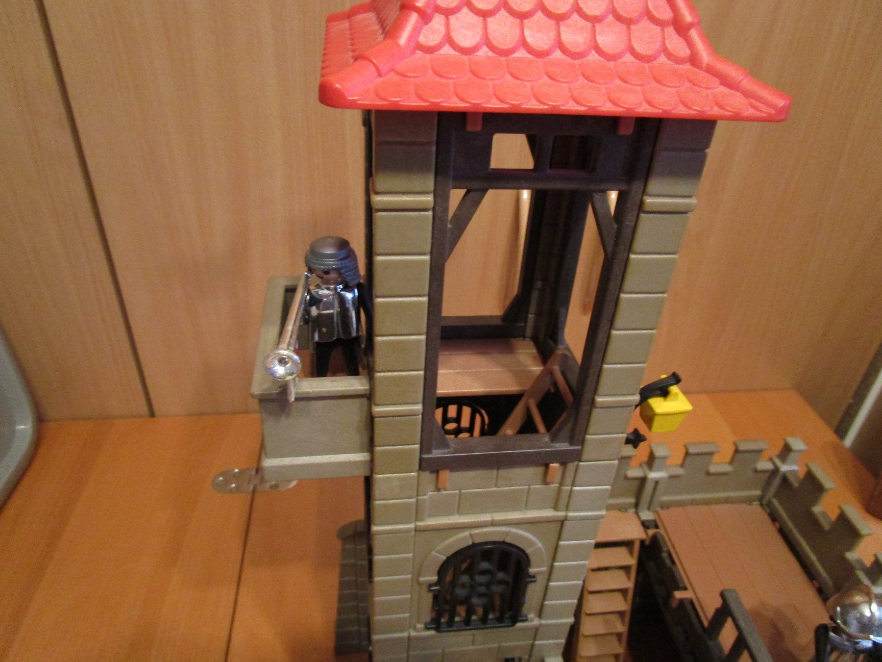 Playmobil Giocattoli: Playmobil - SchuldTurm  vintage – Usato da Wetzikon ZH venduto da Storchadebar 3