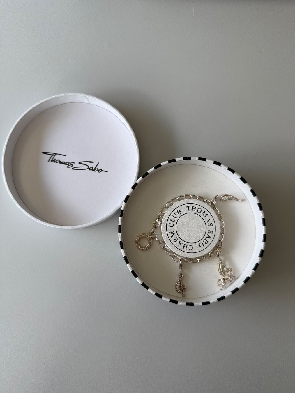 Thomas Sabo Catenine: Thomas Sabo Kette mit Anhängern – Usato da Rapperswil SG venduto da annsophy