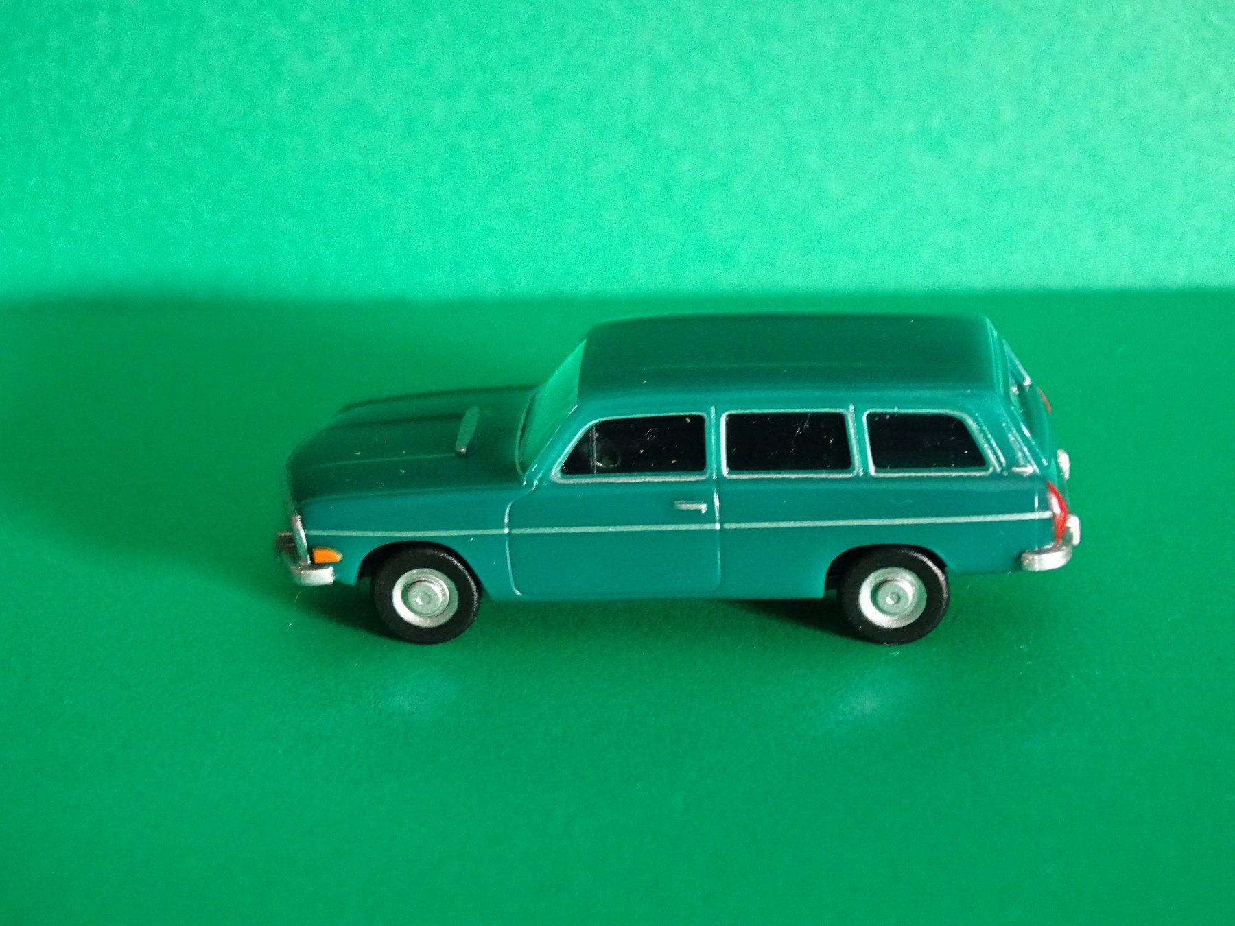 Audi Modellautos: Audi 60 Avant von Magic 1/87 – Gebraucht aus Bretzwil von Meex 2