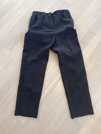 Schicke, schwarze Stoffhose von H&M - Grösse 36!