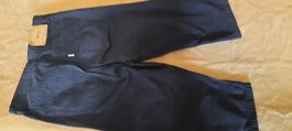 Preis für 5 Hosen beige gelb schwarz, Jeans 3/4 Hose schwarz