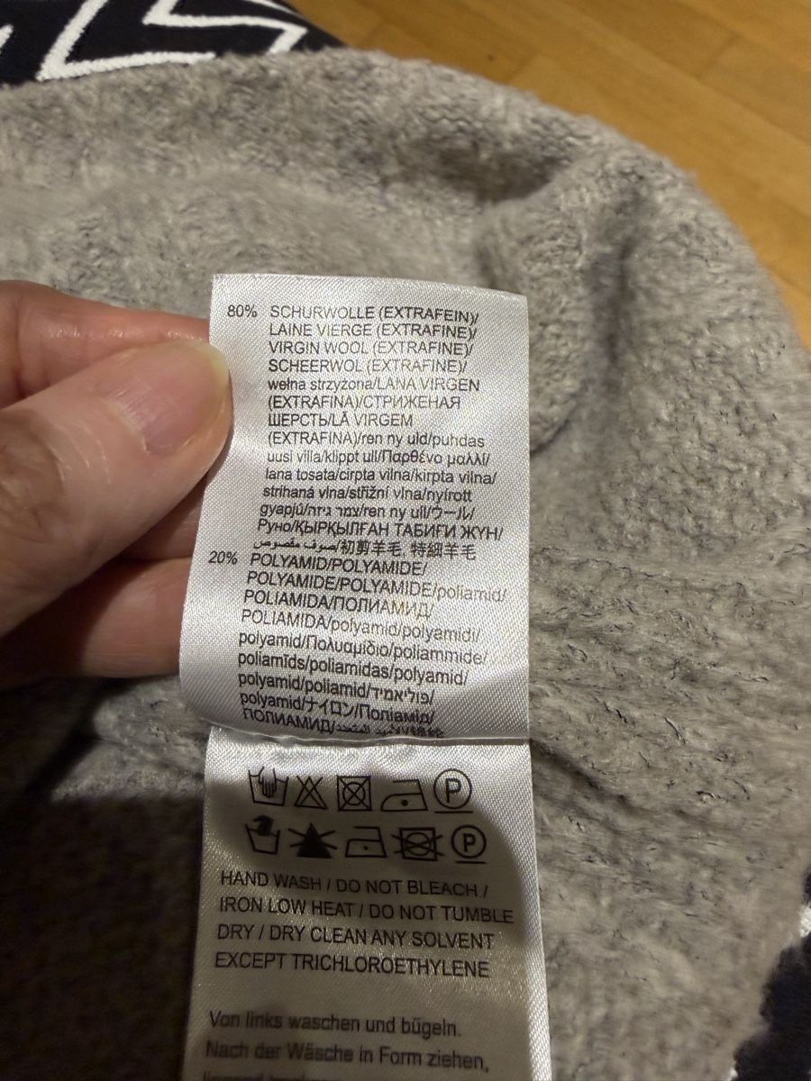 Luisa Cerano Pullover & Sweatshirts: Luisa Cerano sweater – Gebraucht aus Münchenstein von ArleneLM 5