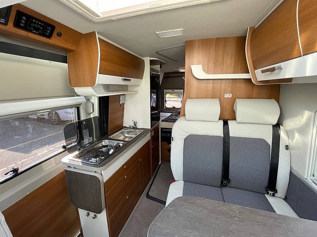 Camping Fahrzeuge: VANTOURER Peugeot 600 D – Gebraucht aus Langenthal von Reisemobil01 7