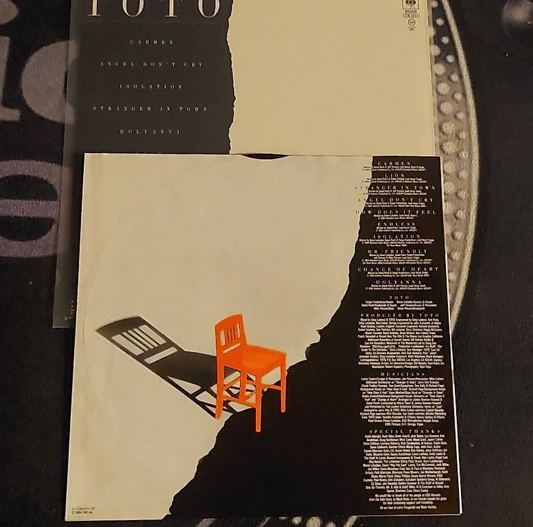 Dischi in vinile: TOTO: " Isolation"LP (1984)  – Usato da NENDELN venduto da Vinylandmote 4