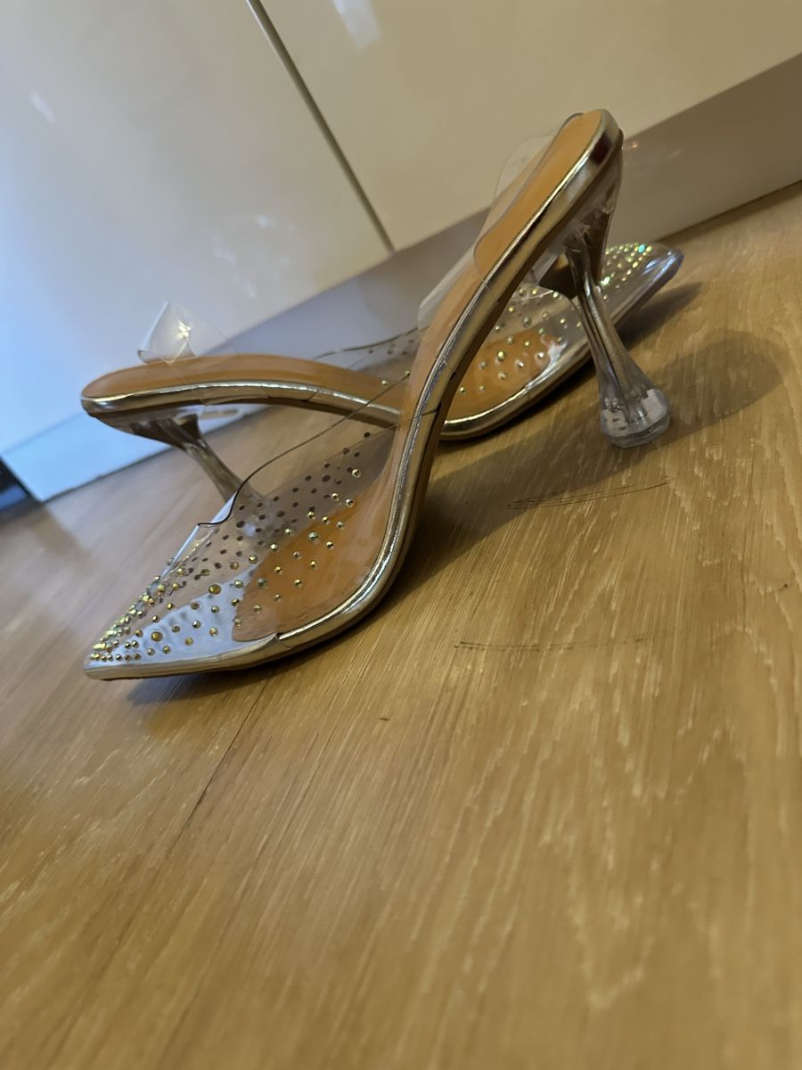 Scarpe da donna: Damen Sommerliche Schuhe Gr41 – Nuovo (secondo la descrizione) da Basel venduto da Ivana_4 2