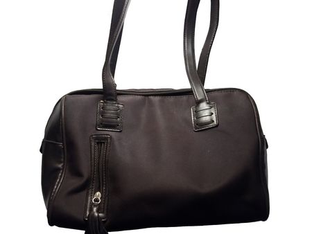 Braune Damen-Handtasche mit Reissverschluss und Innenfächern