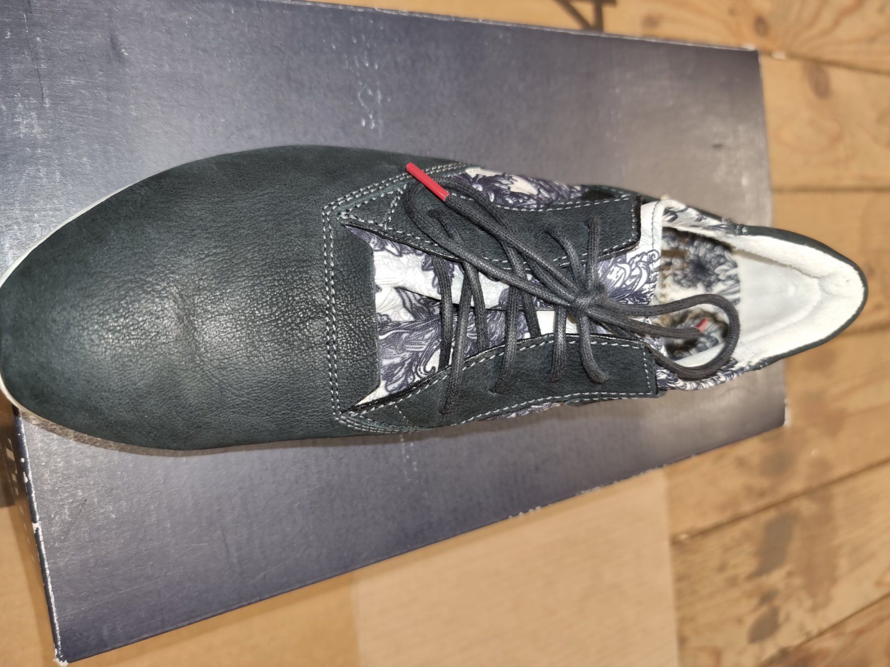 Damenschuhe: Think Schuhe – Neu und originalverpackt aus Luzern von bagija 1