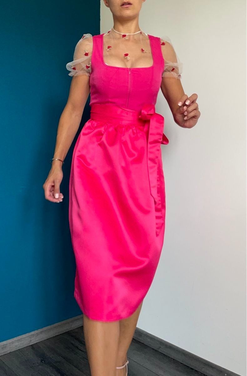 Robes: Dirndl pink, Grösse S neuwertig – Neuf (Voir description) à Zug par search4specialthings 4