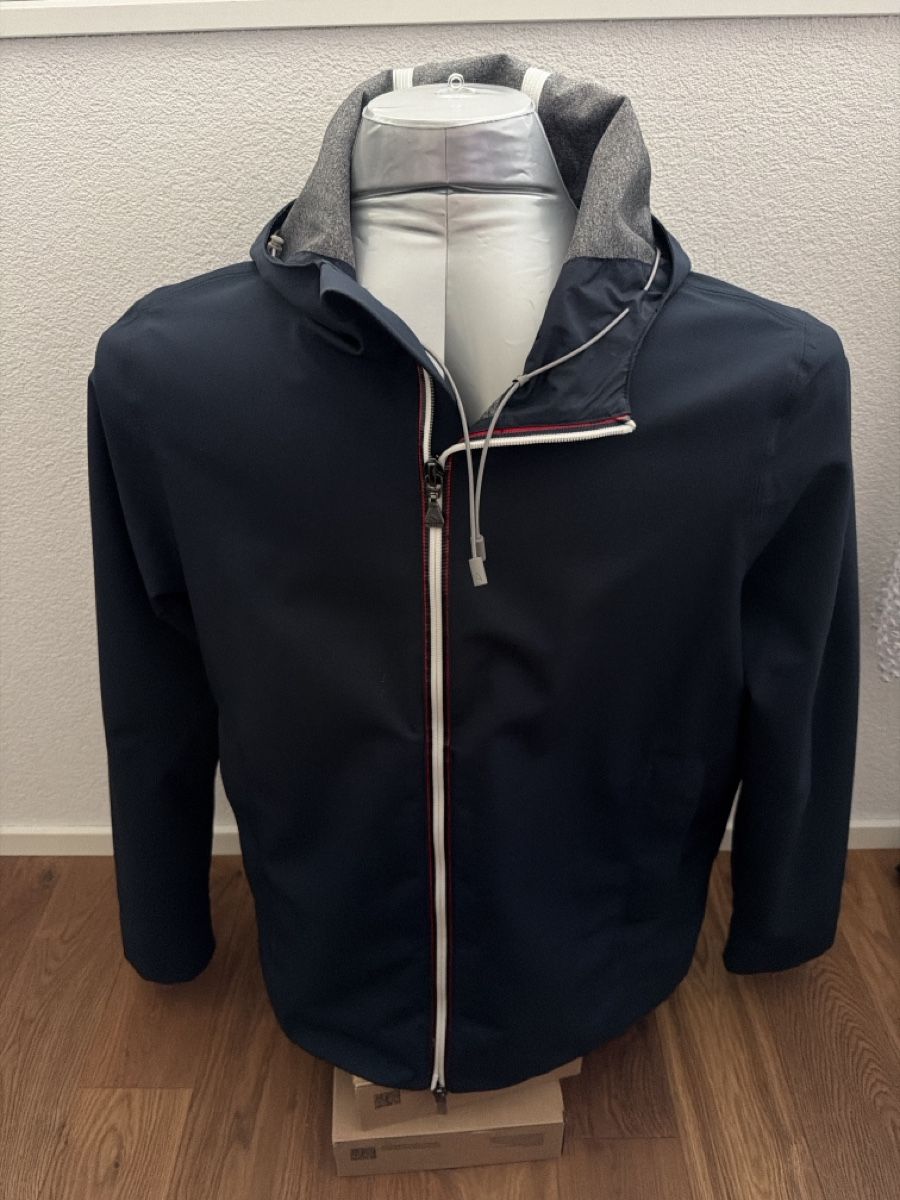 Jacken: Jacke Alcott Neuwertig  – Gebraucht aus Münchwilen TG von giu_75tp