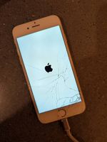 iPhone 6 mit Glasbruch