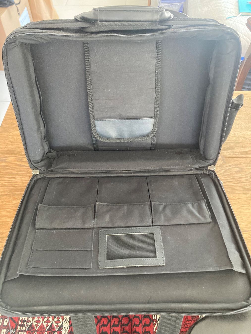 Samsonite Valises & Sacs: Akten- Laptoptasche Samsonite schwarz – Neuf (Voir description) à Biel-Benken BL par yoho 6