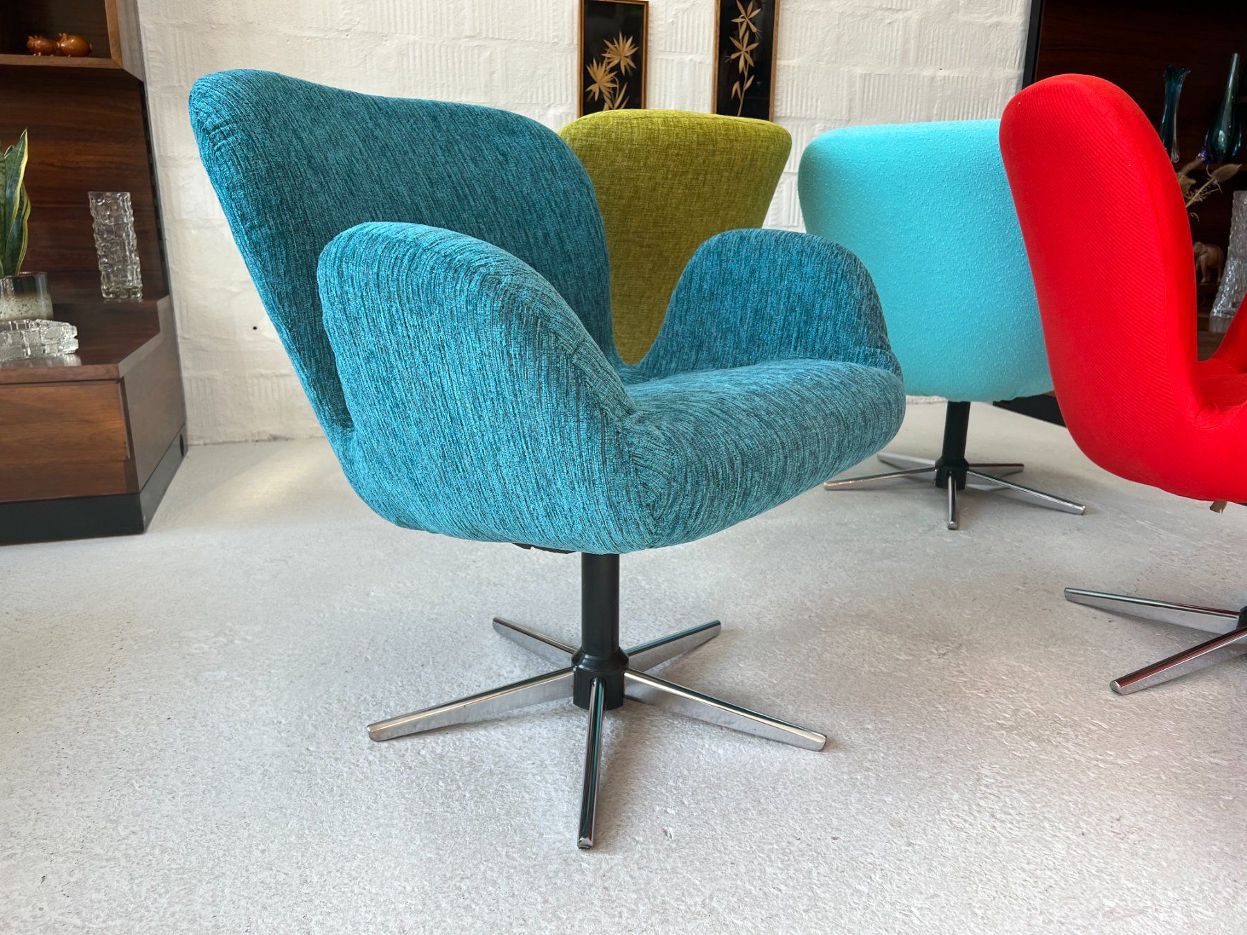 Poltrone: McM Drehsessel - Swan Style - Arne Jacobsen – Usato da Walzenhausen venduto da stilvollwohnen 2