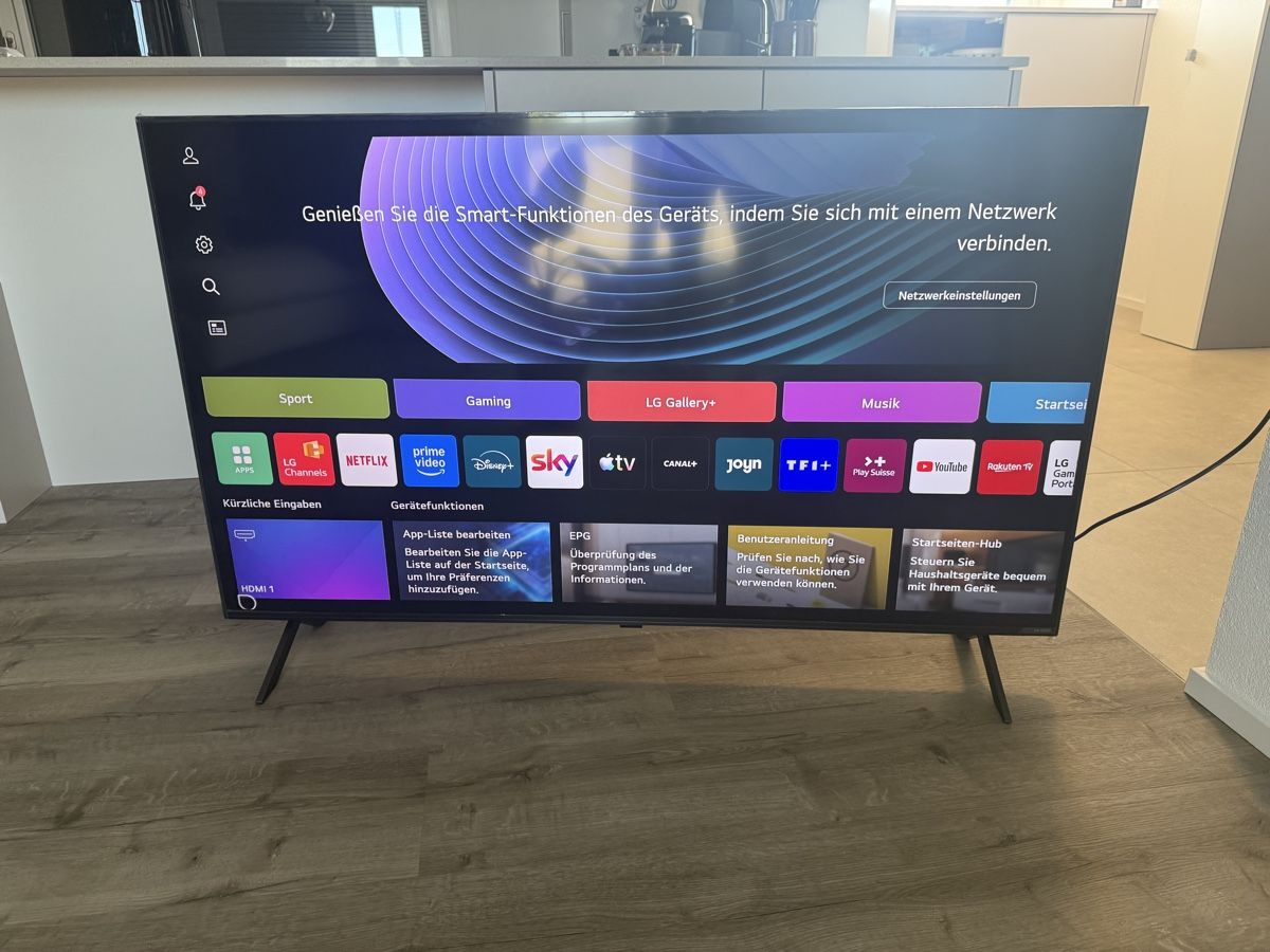 LG Fernseher: LG 55QNED80A6A Smart TV – Neu (gemäss Beschreibung) aus Reinach BL von Diverses123