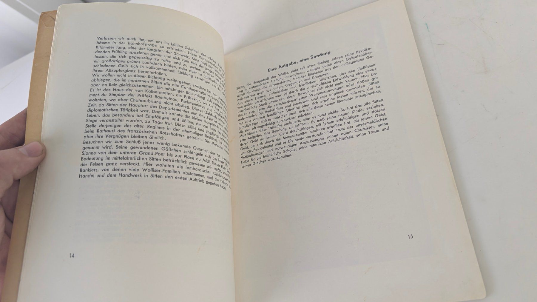 Libri: Schweizer Heimatbücher: Sitten 1948 – Usato da Zürich venduto da axolottchen 8