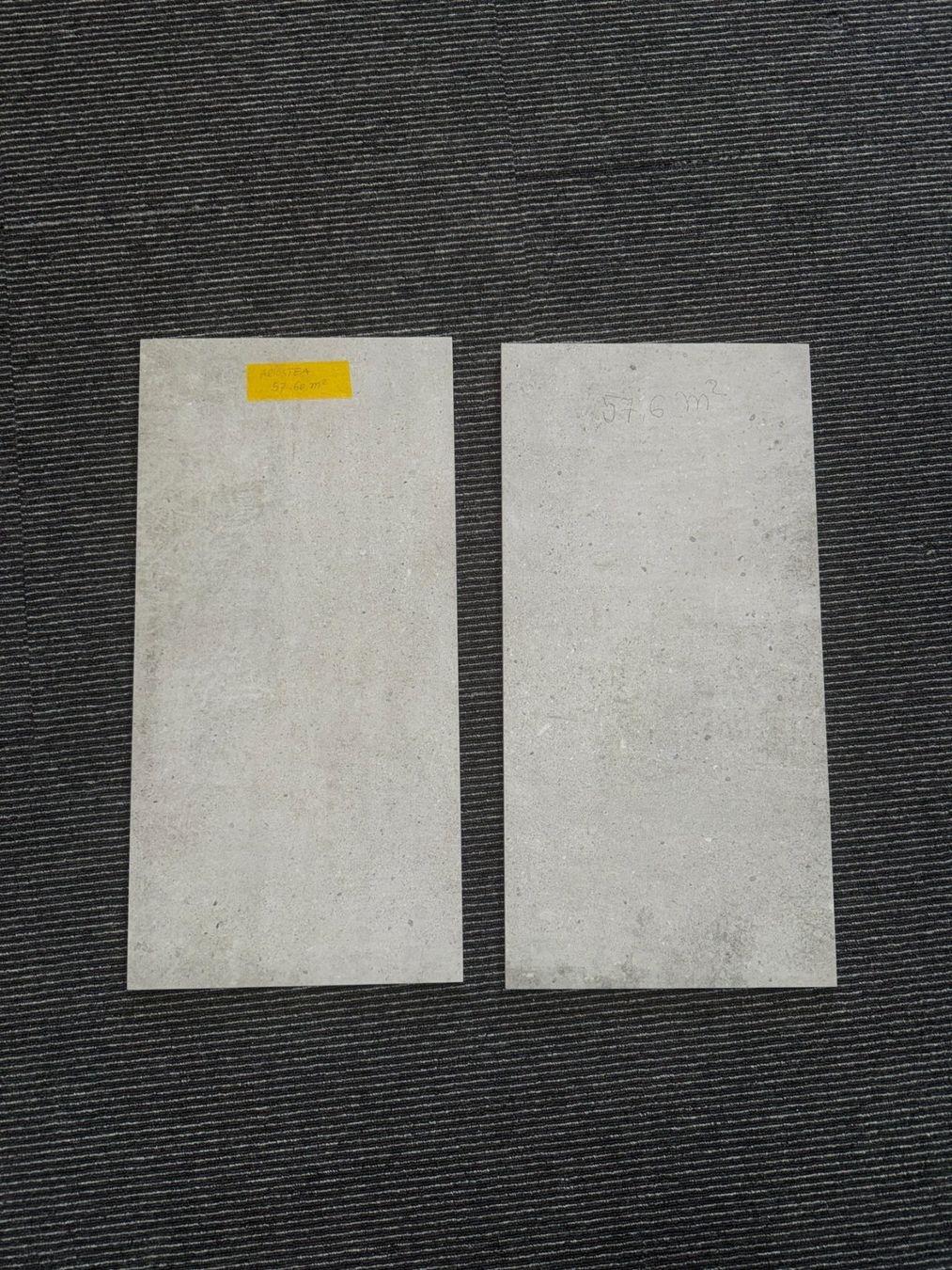 Rivestimenti per pavimenti: Feinsteinzeug Platten Fliesen Ariostea Teknostone Light Grey – Nuovo e nell'imballaggio originale da Rain venduto da grmv