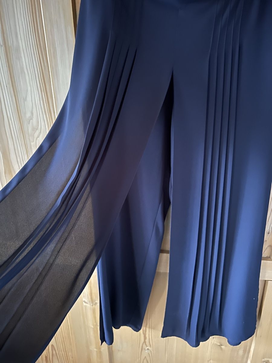 Costumi: Kleid 3 teilig – Usato da Weier im Emmental venduto da lempo 4