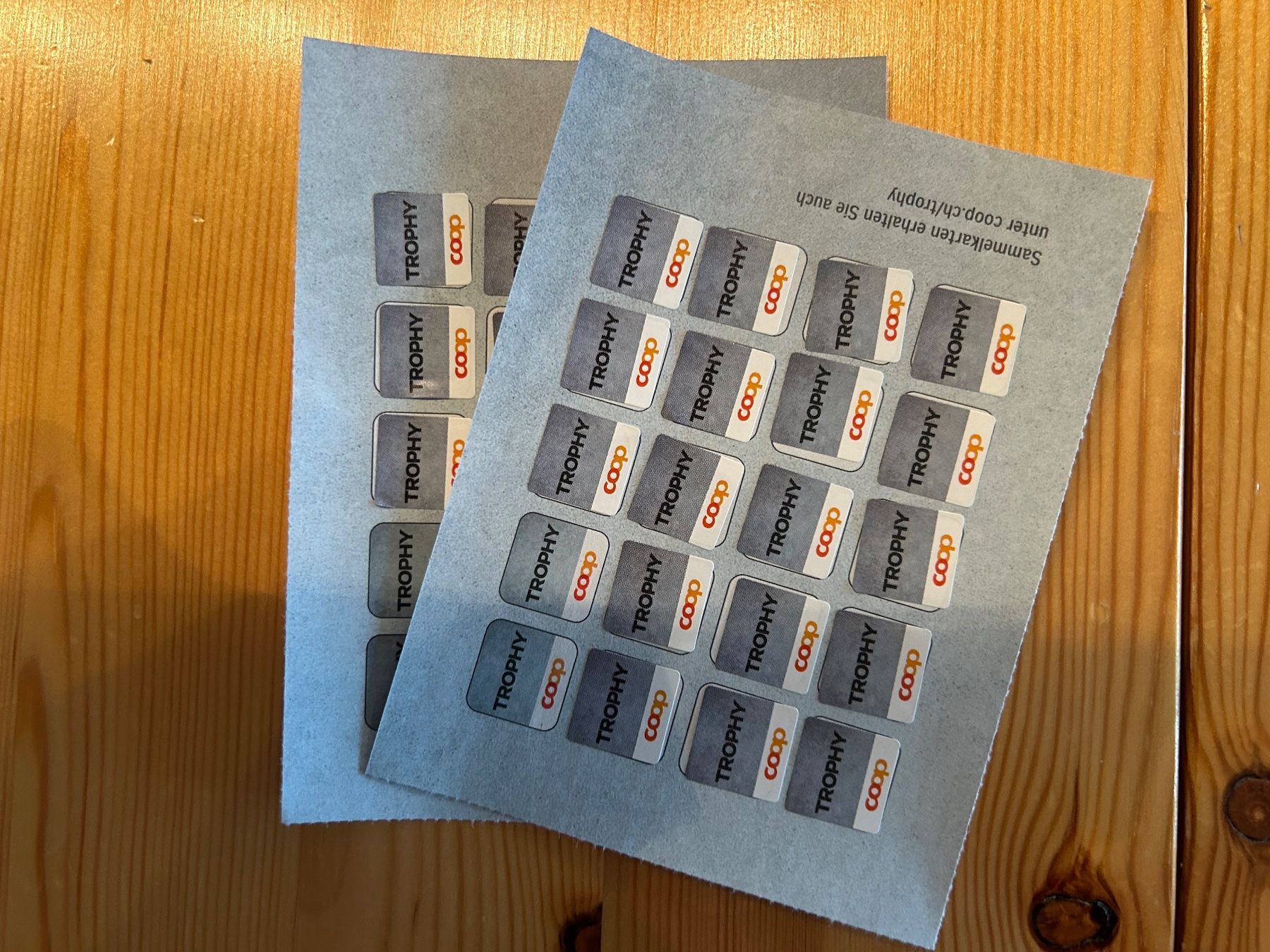 Coop Timbres & points: 40 Coop Trophy Marken Küchentrophy – D'occasion à Aeugst am Albis par Monet09