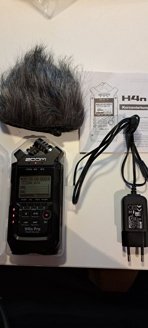 Zoom Enregistreurs: ZOOM H4n Pro    Handheld Audiorekorder – D'occasion à Urdorf par Canyamel1