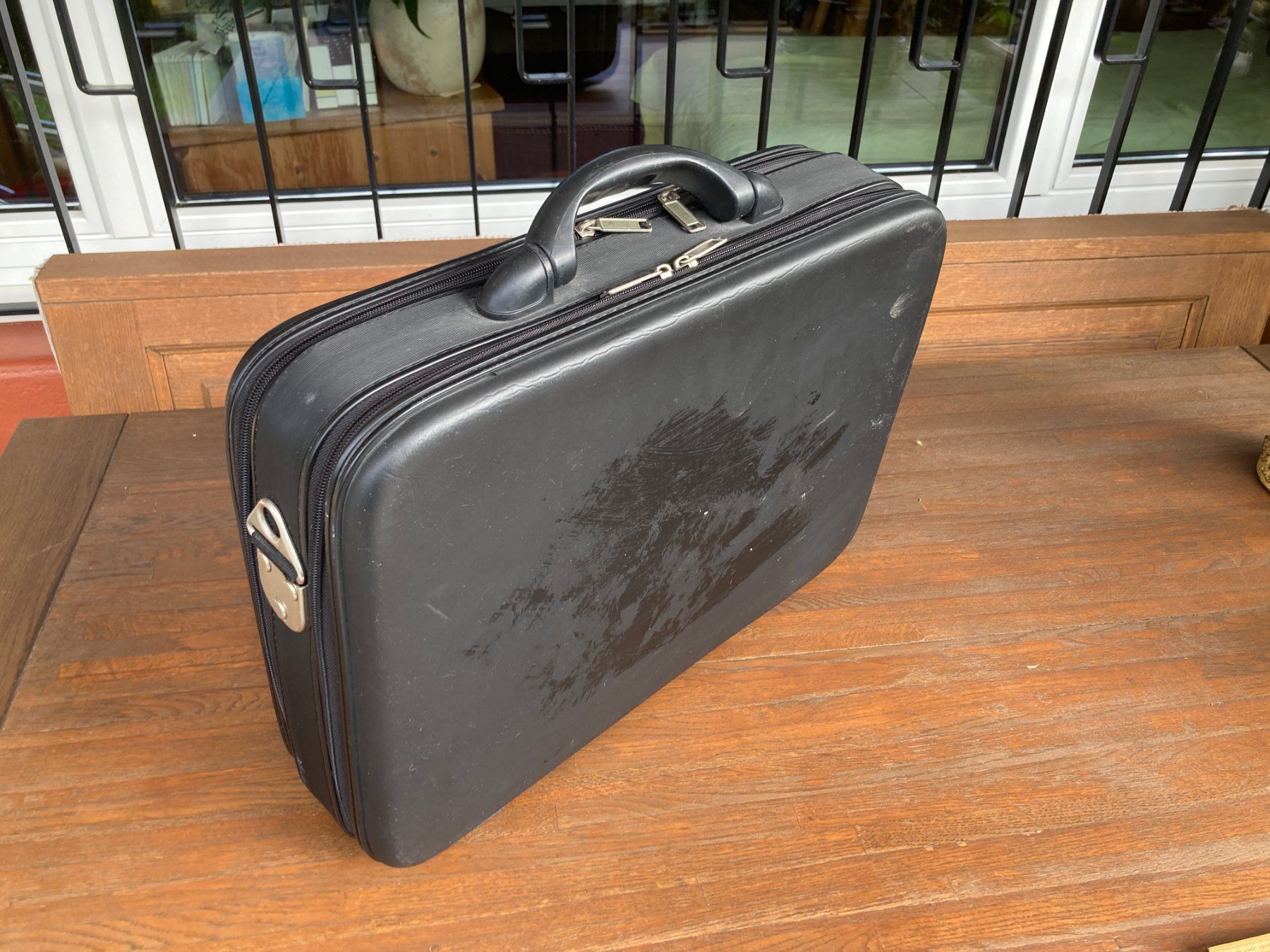 Valigie & Borse: Laptoptasche / Businesstasche / Pilotenkoffer – Usato da Zwingen venduto da Hugom