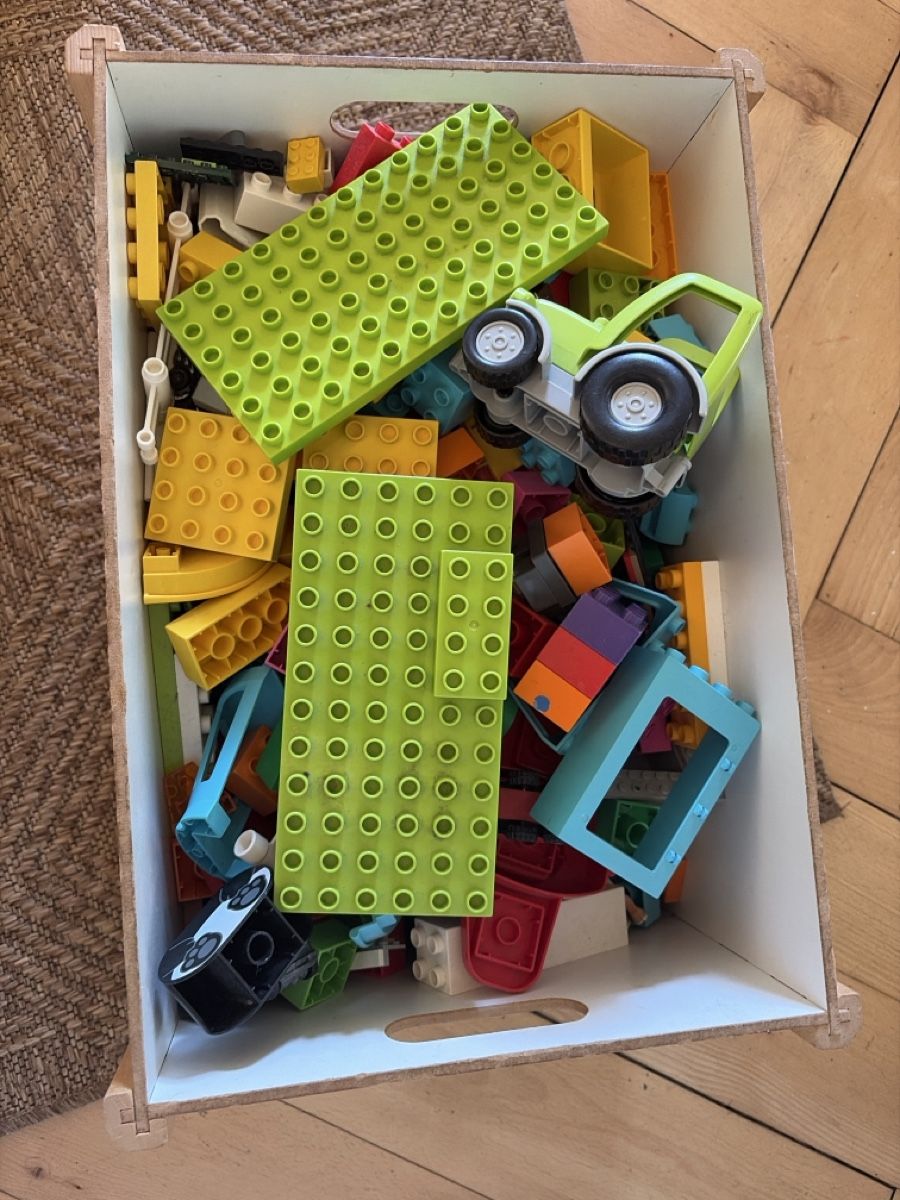Jouets: Duplo Box farbig – D'occasion à Wädenswil par claridiez