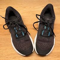 Asics Laufschuhe Gr. 40