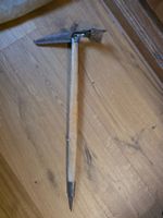antiker Bergsteiger RALLING Himalaya Pickel
