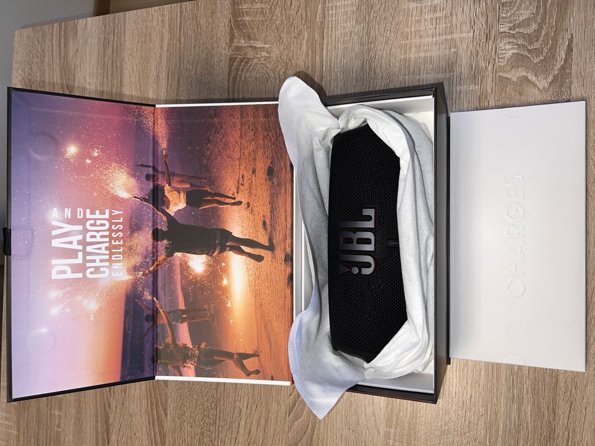 JBL Casse acustiche: JBL CHARGE 5 MUSIKBOX – Nuovo e nell'imballaggio originale da Horgen venduto da tus_wck5