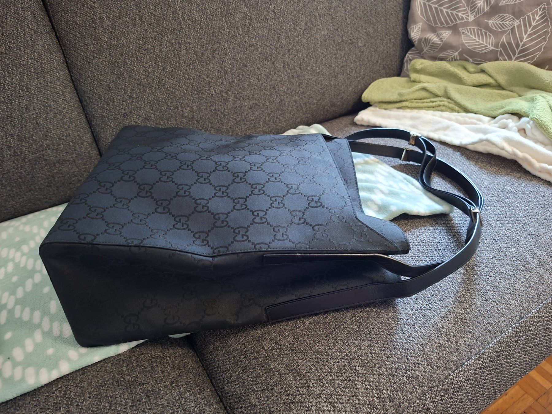 Gucci Borse: GUCCI GG Schoulder Bag/Tasche!! – Usato da Goldach venduto da mamakotzi 8