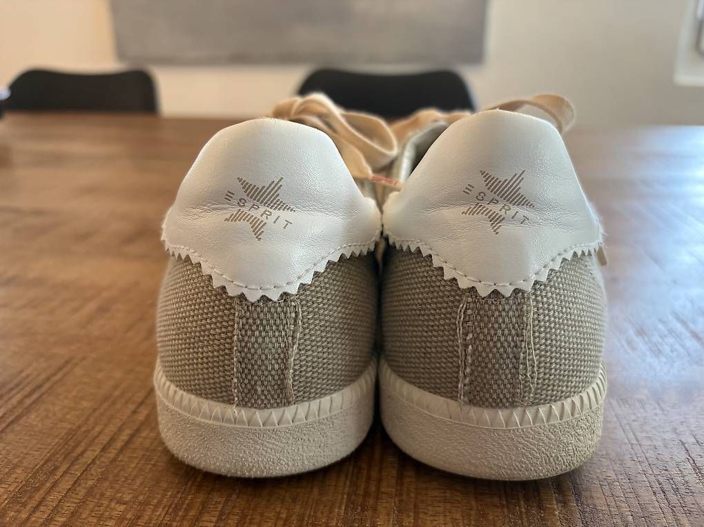 Esprit Damenschuhe: Esprit Sneaker Stoff / Größe 39 – Gebraucht aus Thürnen von Yaroc 3