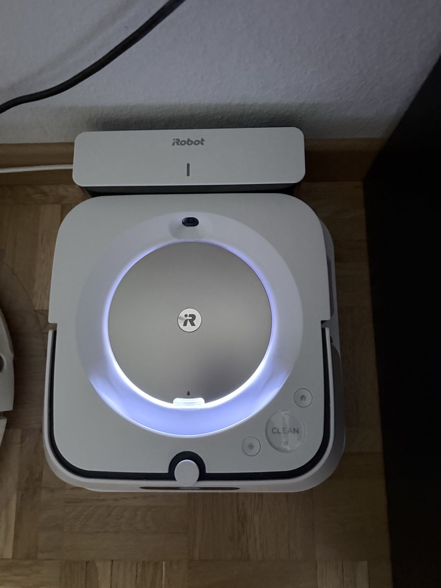 Irobot Aspirateurs & Accessoires: iRobot Braava Jet M6 like new – D'occasion à Epalinges par Lily2006 8
