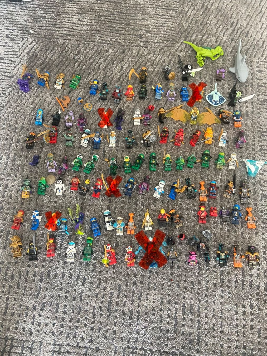 Lego Statuette: Riesige lego Figuren Samlung Einzelverkauf möglich – Usato da Unterentfelden venduto da MelG1