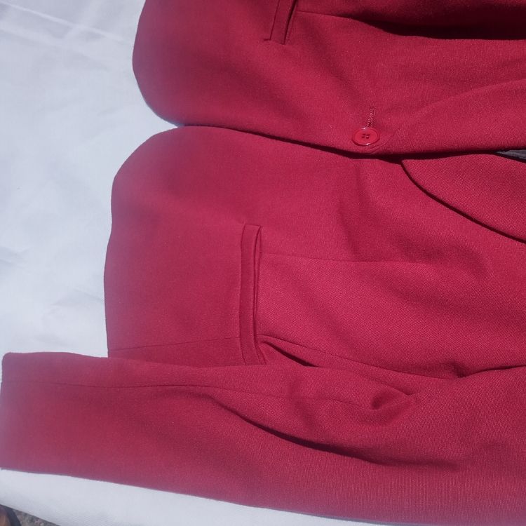 Maddison Giacche: Maddison Blazer Gr. 36 in Rot – Usato da Zollikofen venduto da toenu23 7