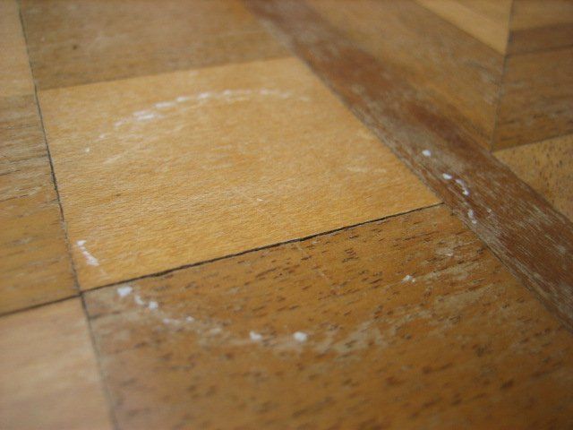 Tavoli: Rundtisch mit Schachbrettmuster Intarsien Holz – Usato da Winterthur venduto da pf02 7