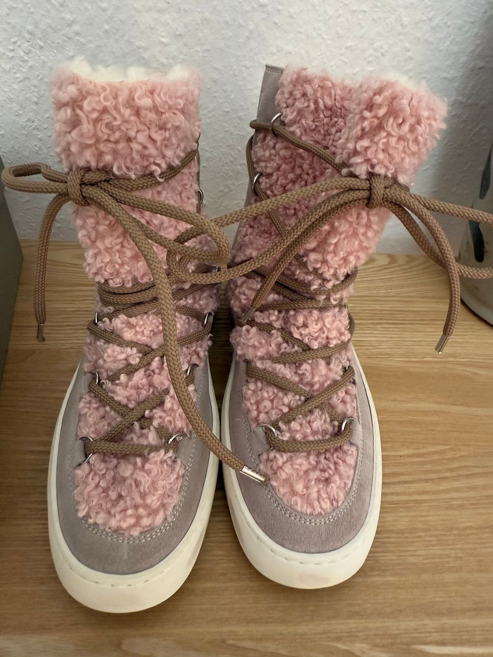 Scarpe da donna: Neu Winterstiefel Gr. 41 von Mèlinè – Nuovo e nell'imballaggio originale da Kirchdorf AG venduto da coco123