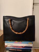 Vintage Gucci Bamboo Bag, schwarzes Leder