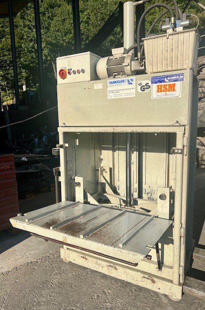 Alle Maschinen: Kartonpresse HSM 75 VL – Gebraucht aus Riedtwil von wiederverwendung 1